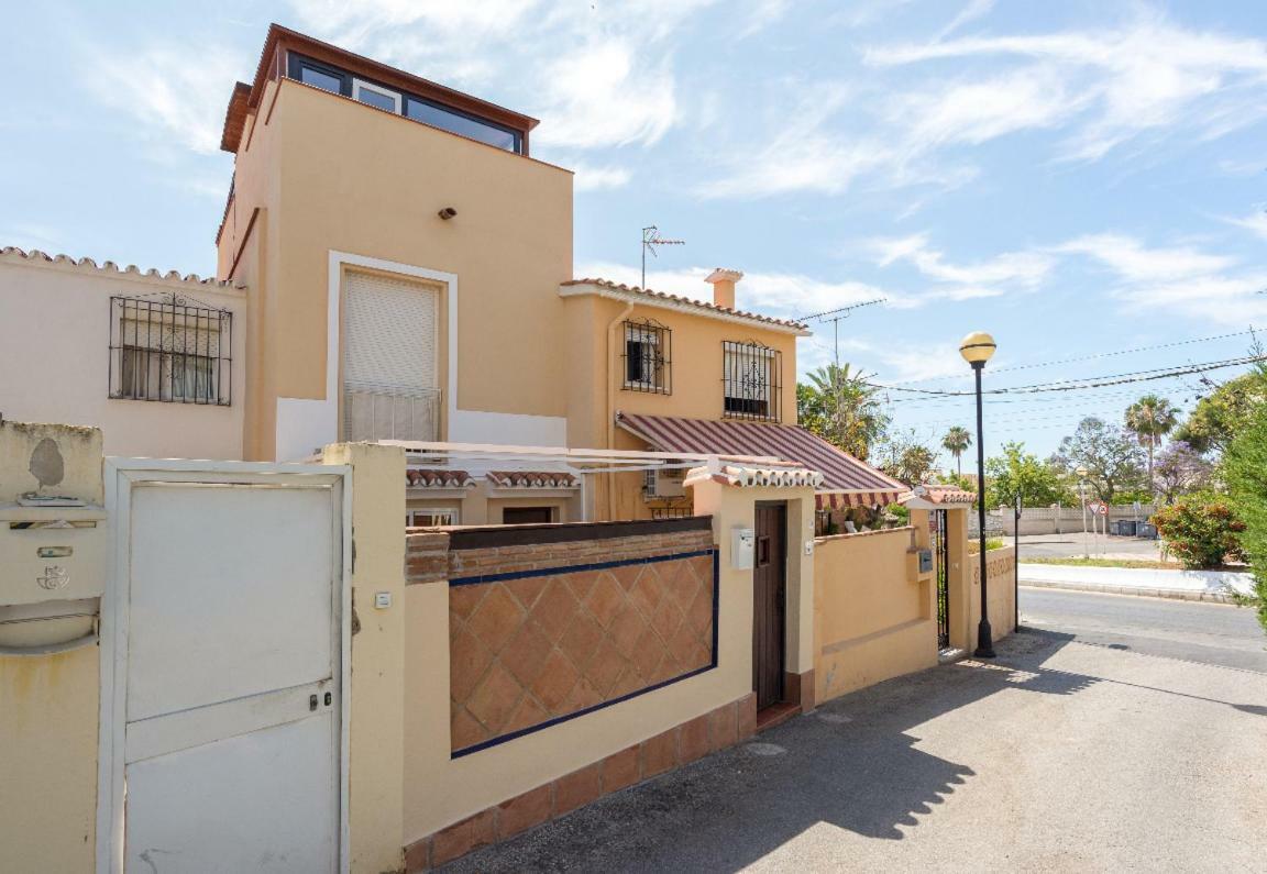 Cozy Loft Near The Beach Torremolinos Kültér fotó